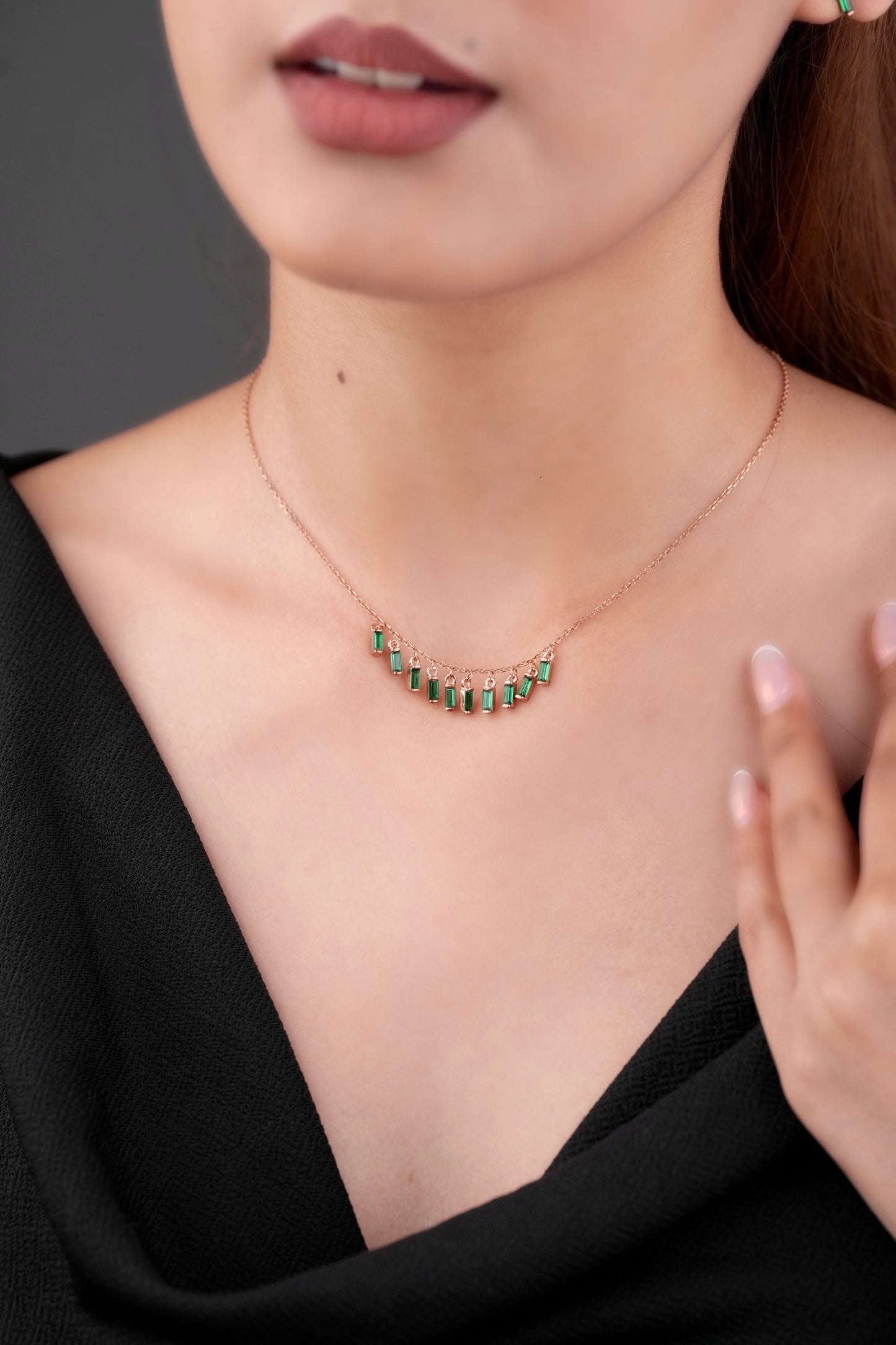 Subtle sophistication necklace set