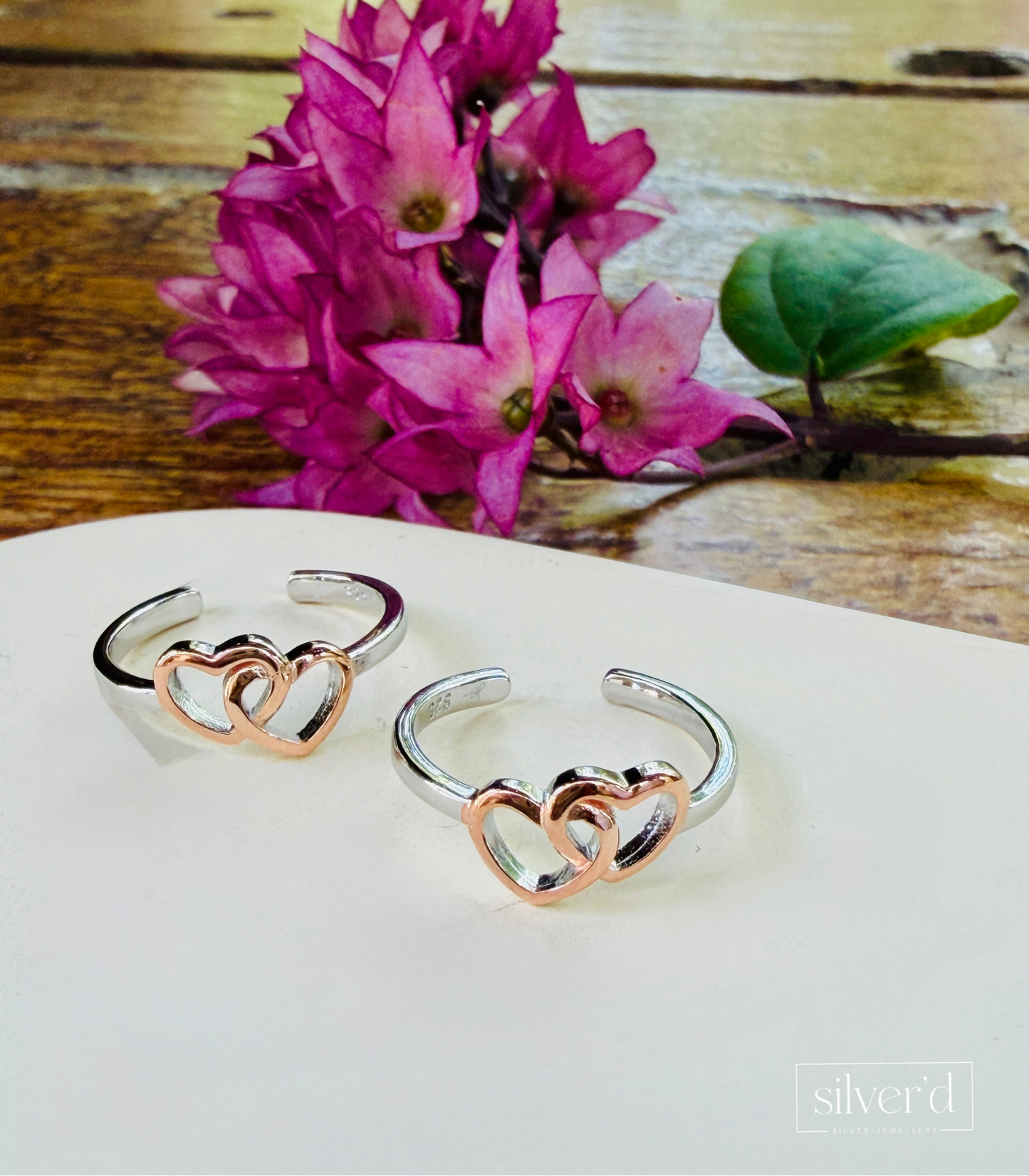 Love loop toe rings