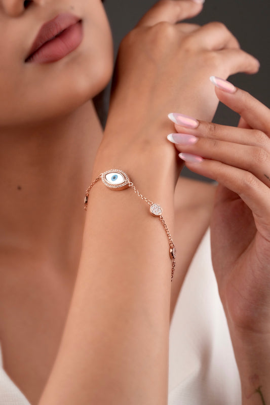 Glimmer guard bracelet