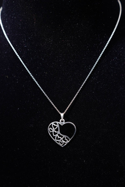 Heart Paradise Black Necklace